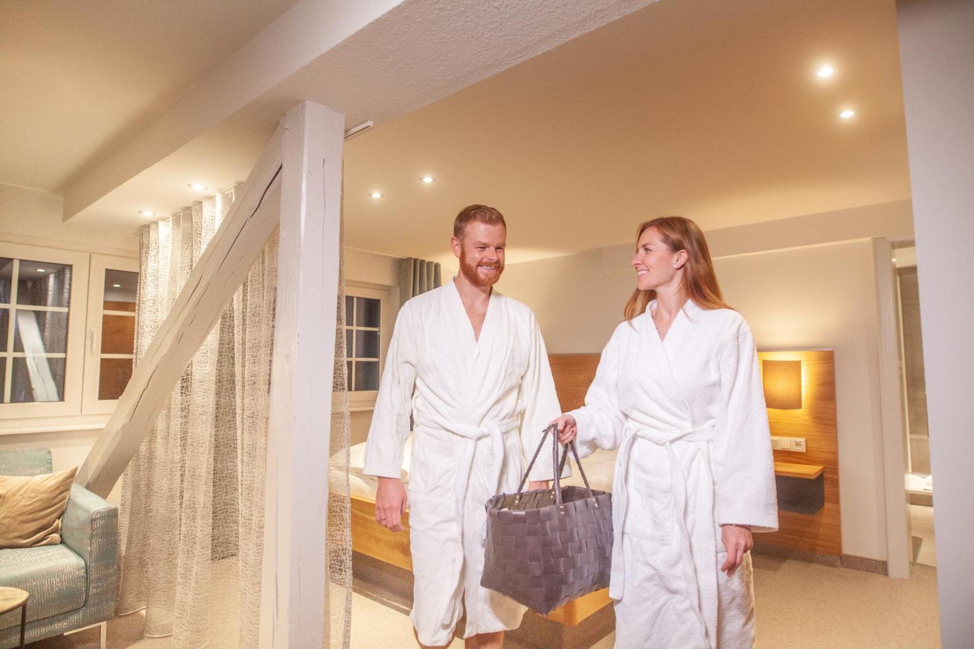 Romantikhotel Platte アッテンドルン エクステリア 写真