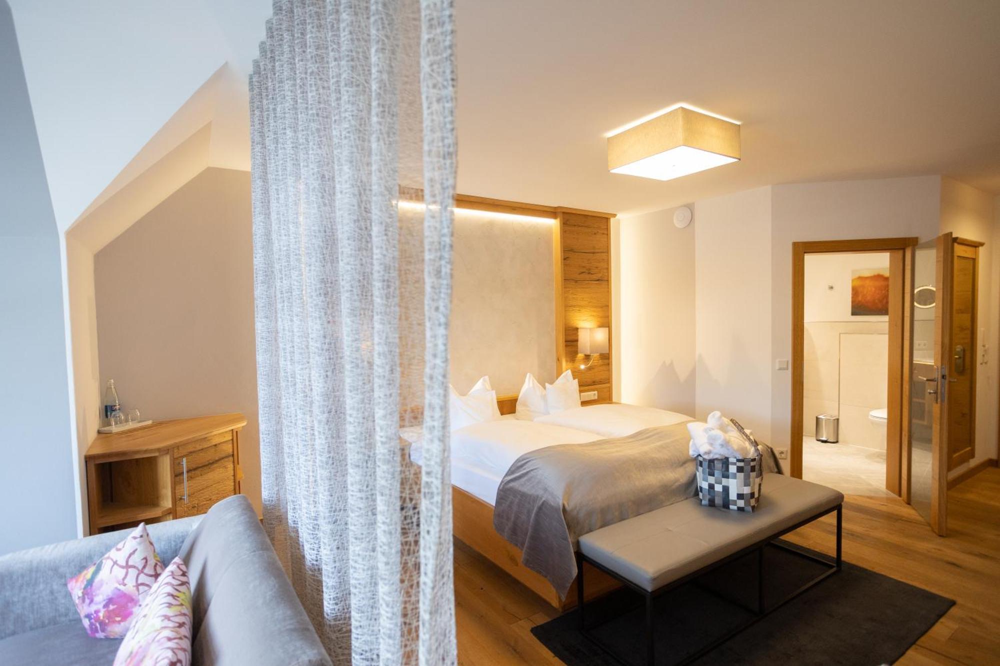 Romantikhotel Platte アッテンドルン エクステリア 写真