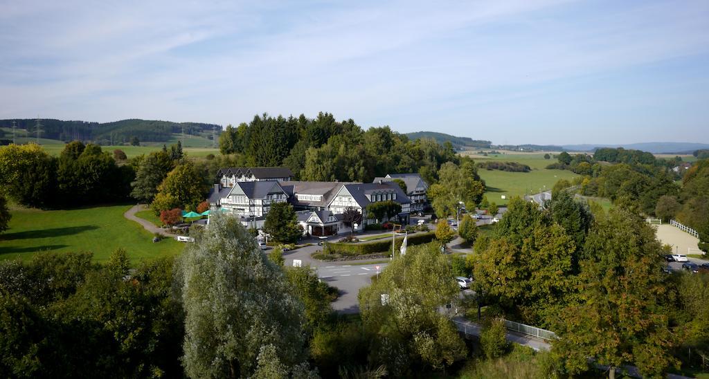 Romantikhotel Platte アッテンドルン エクステリア 写真