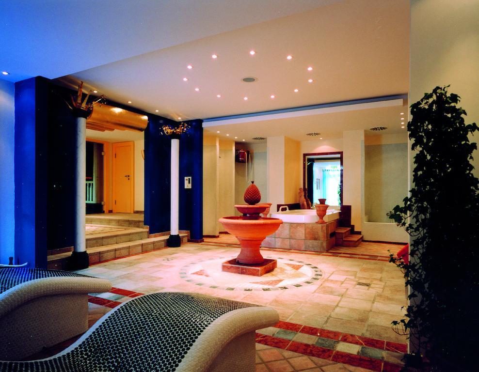 Romantikhotel Platte アッテンドルン エクステリア 写真