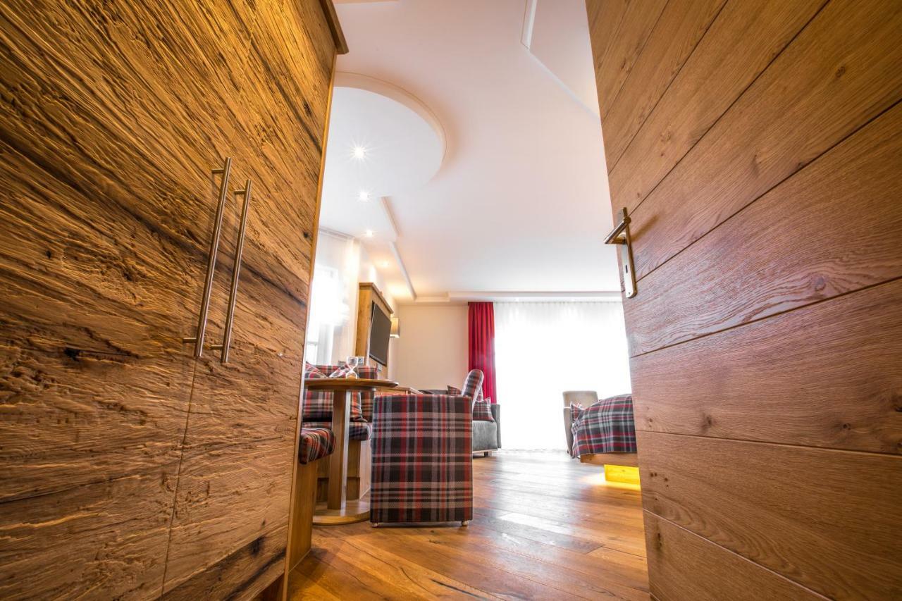 Romantikhotel Platte アッテンドルン エクステリア 写真